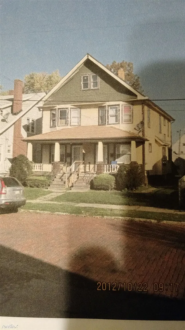 7602 Halle Ave photo 1