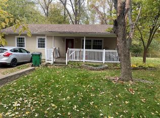 72 Cedar Brook Dr, Pacific, MO 63069