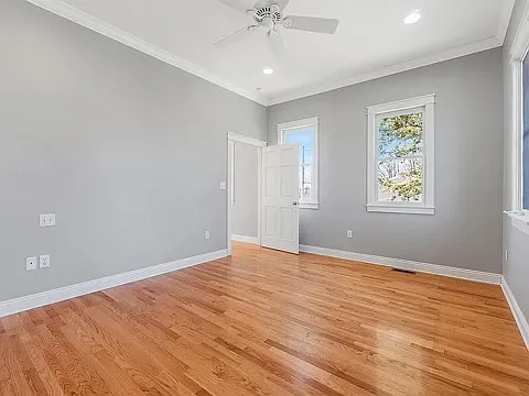 416 Orange St — Photo 9