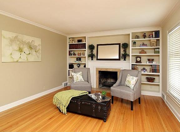 2nd image of 1777 Highland Pkwy