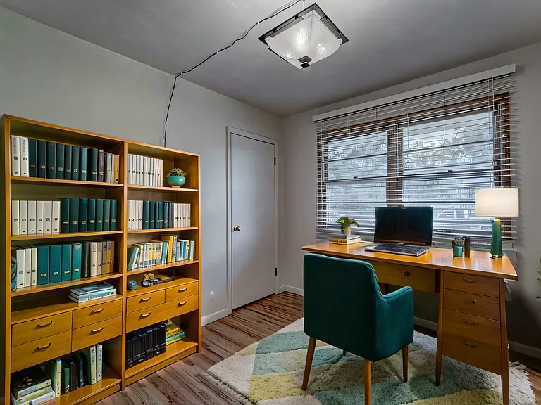4633 Capitol St — Photo 21