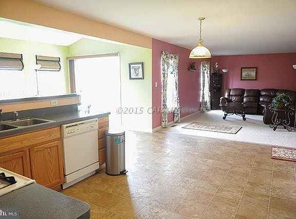 3rd image of 748 Wye Oak Dr