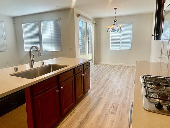 4th image of 7851 Jake View Ln