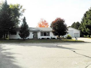 1001 NE 3rd St, Marion, WI 54950