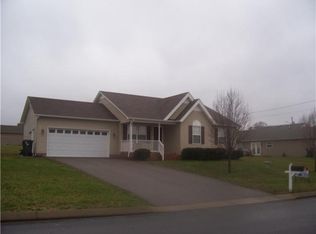 1625 Avers Ave, Columbia, TN 38401