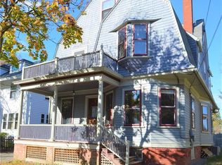 71 Whitmarsh St, Providence, RI 02907