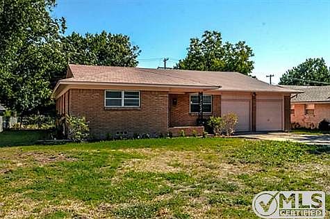 1st image of 2817 Southgate Dr