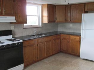 51 Main St, Pittston, PA 18640