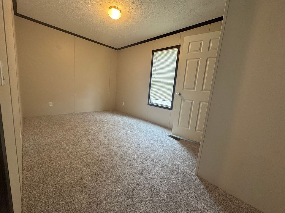 1st image of 380 Brookside Mnr #380