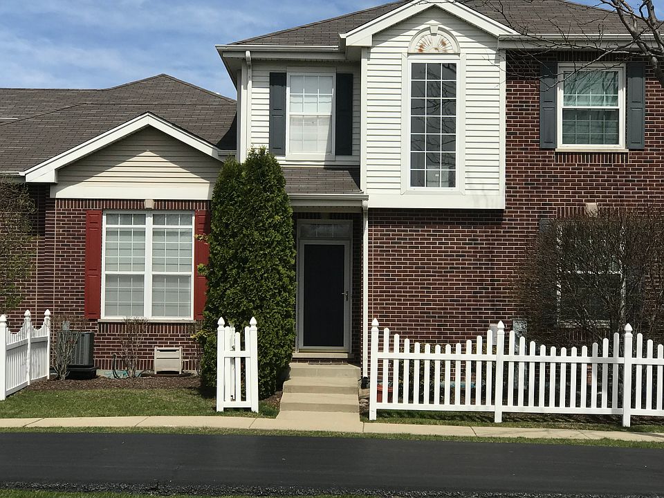 1st image of 18633 W Point Dr
