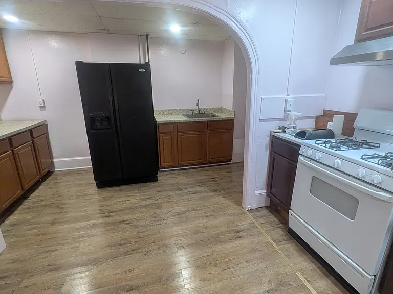 429 Mill St #301 — Photo 5