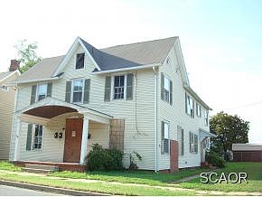 2nd image of 524 E Poplar St