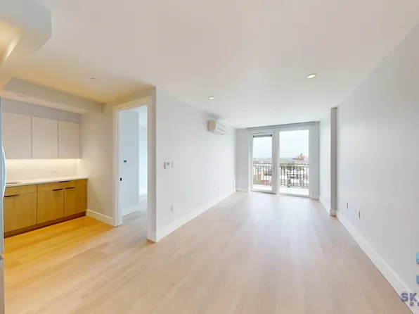 43-25 52nd Street image 16 of 34