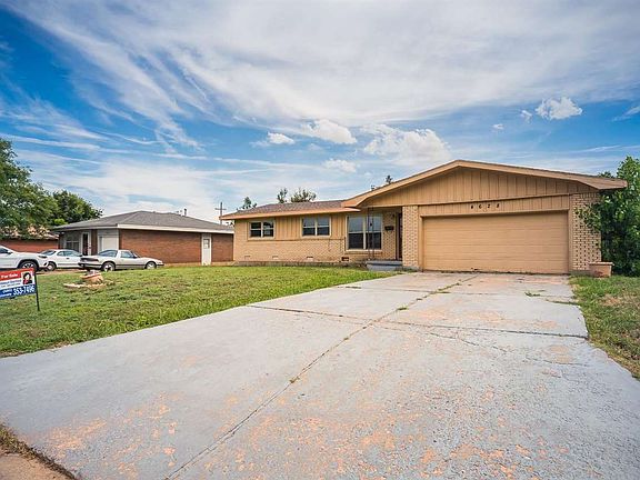 2nd image of 4628 SW Atom Ave
