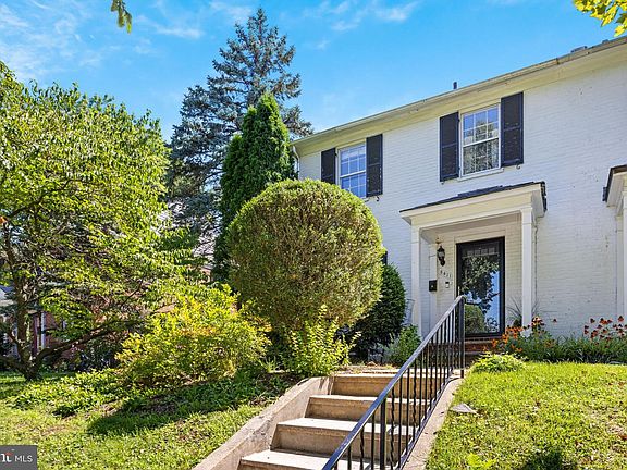 3rd image of 5411 Willowmere Way