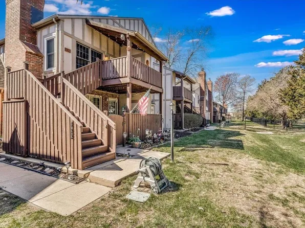 1450 S Webb Rd APT 422, Wichita, KS 67207