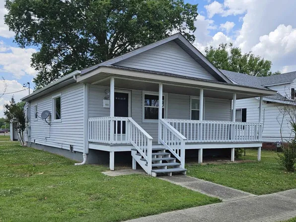 427 S Ledford St, Harrisburg, IL 62946