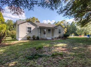 148 Houston St, Mount Holly, NC 28120