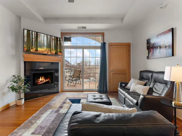 14937 60th St N Unit 305, Stillwater, MN 55082