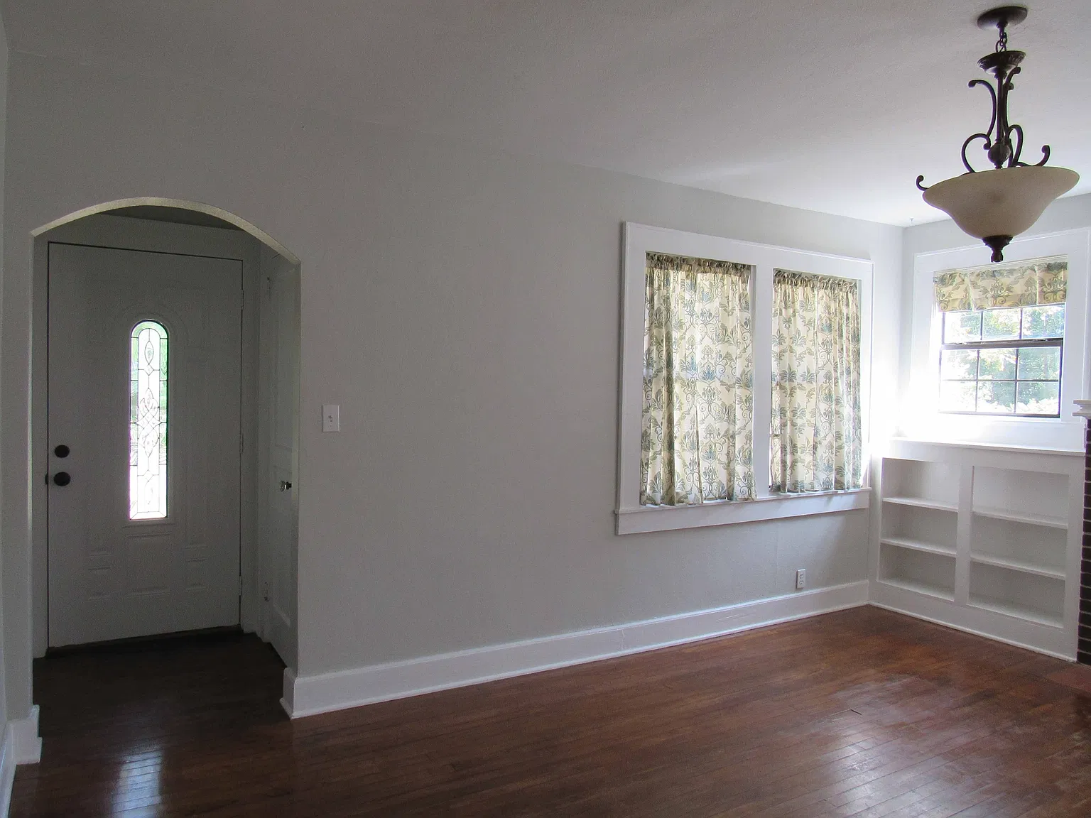 1401 Brown Avenue - 1 — Photo 3