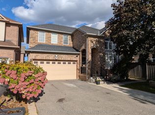 5535 Bridgeport Gate, Mississauga, ON L5M6N1