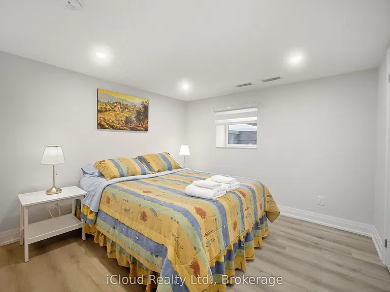 23 Swanhurst Blvd #B — Photo 7