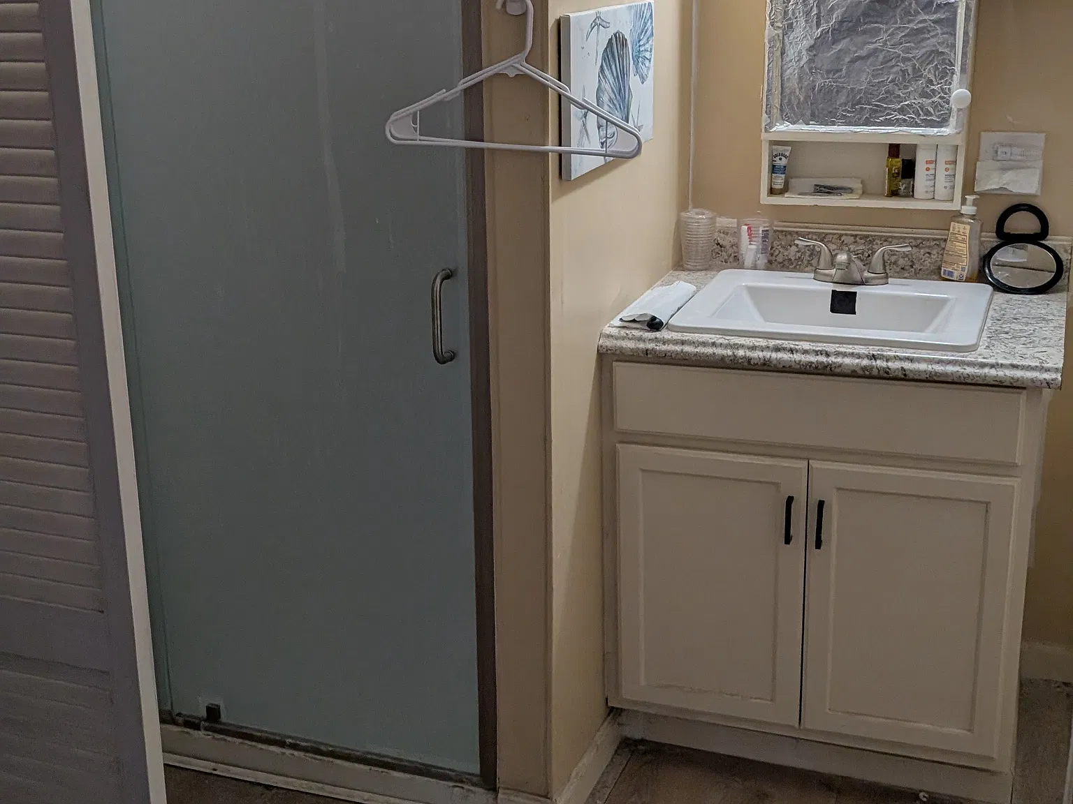 Studio, 400 sqft, $1,200 — Photo 4