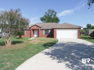 6 Martin Cir, Foley, AL 36535