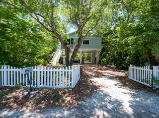 1023 Snapper Ln, Key Largo, FL 33037