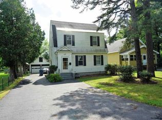 16 Katherine Rd, Albany, NY 12205