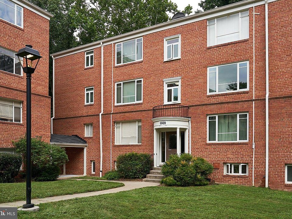 1st image of 10409 Montrose Ave #M202