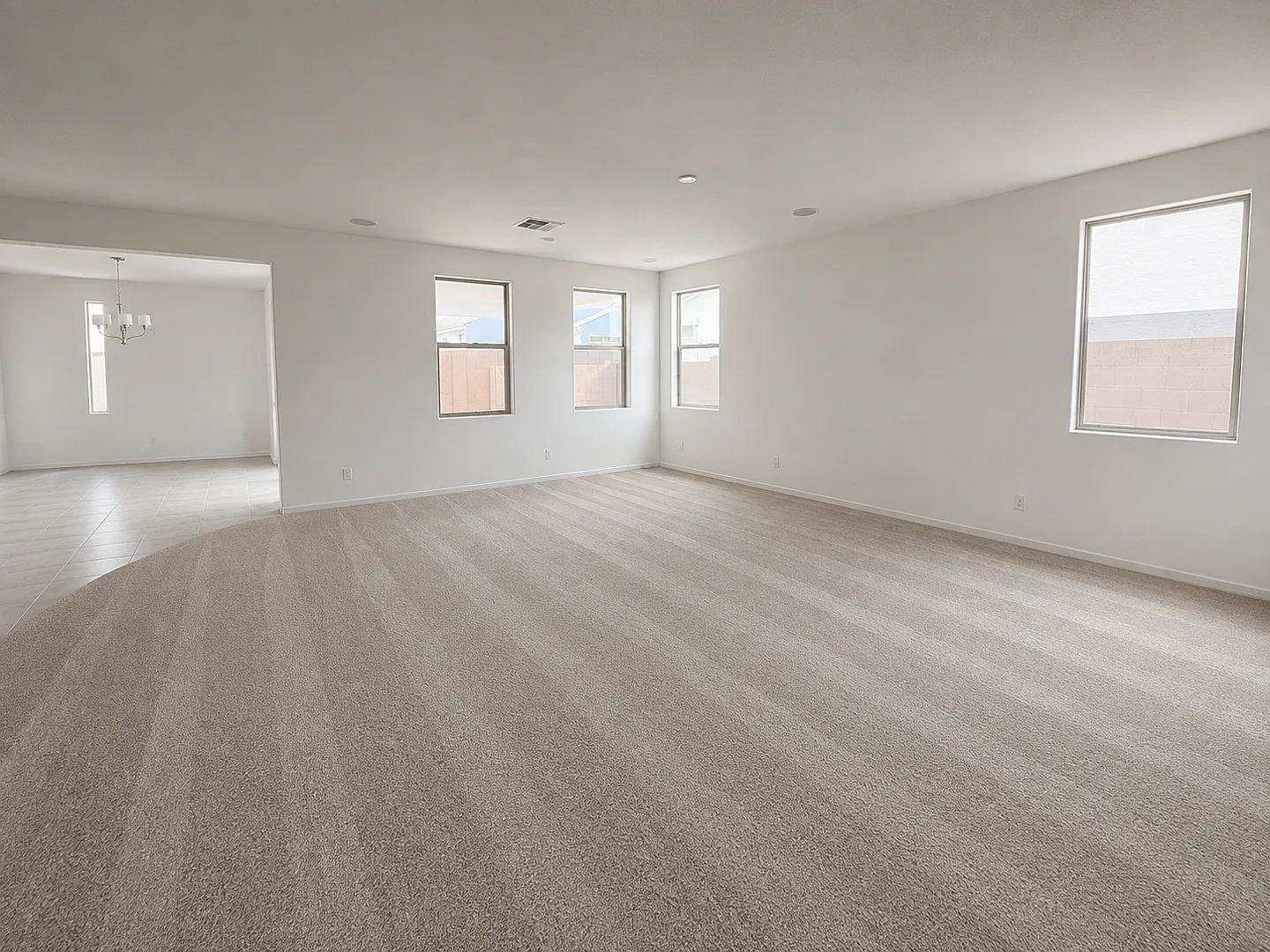 Newer home built in 2025! — Photo 2