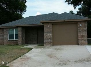712 Geronimo Ln, Pauls Valley, OK 73075
