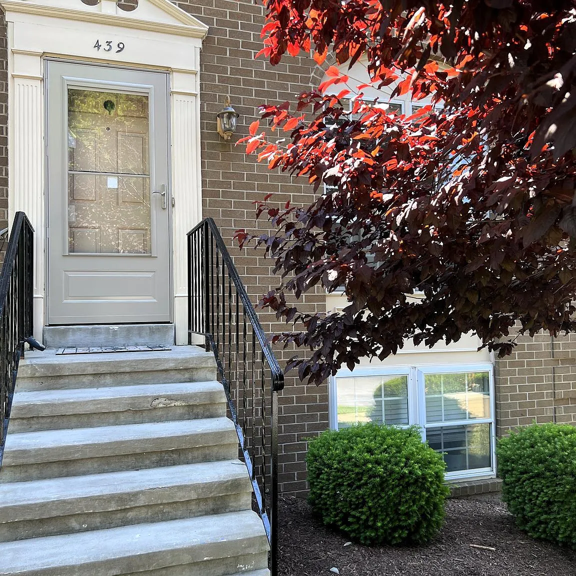 3 bed, 1.5 bath, $2,350 — Photo 1