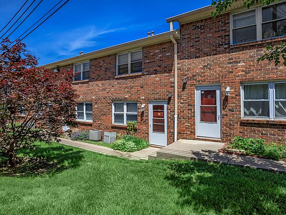 4th image of 200 E Miller Dr #78