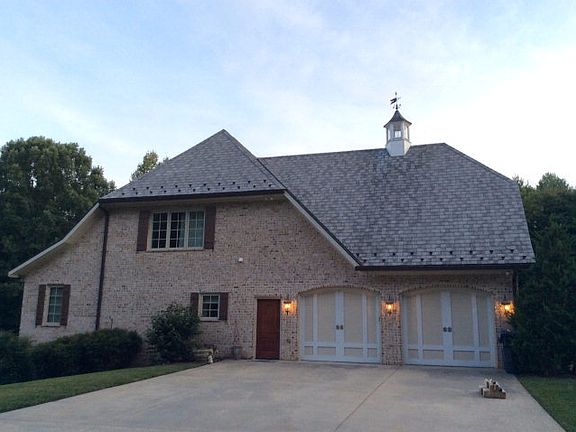 3rd image of 152 Saint Andrews Dr