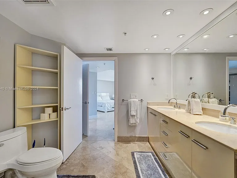 16699 Collins Ave #4106 — Photo 40