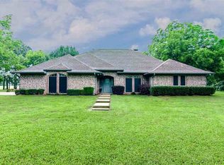 424 County Road 3204, De Kalb, TX 75559
