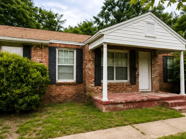 2821 Van Hwy, Tyler, TX 75702