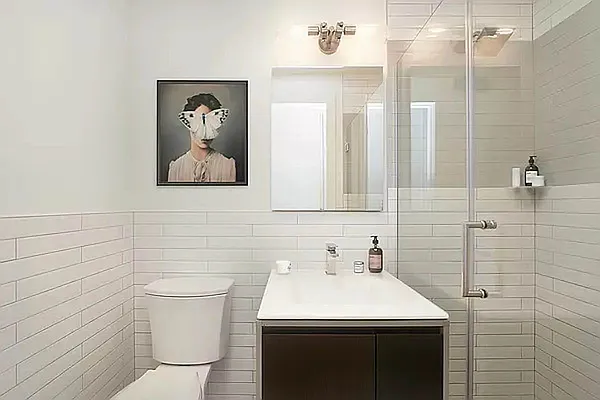 Rented by Vector New York, LLC | media 14