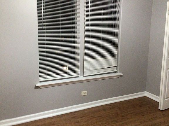 2nd image of 7700 S Saginaw Ave #2621-3W
