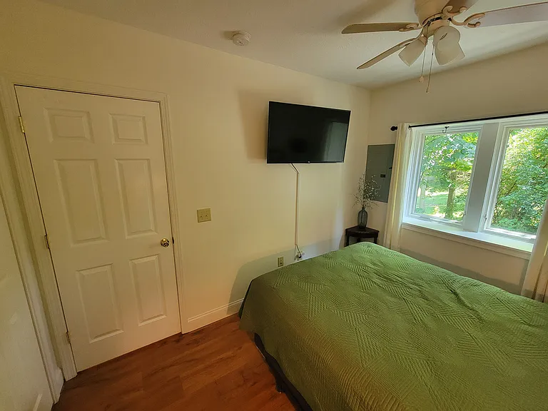 809 S Main St — Photo 19