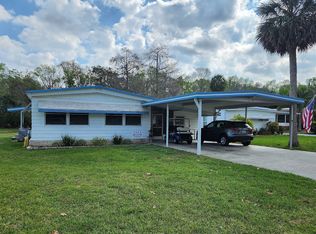 145 Kings Blvd, Leesburg, FL 34748