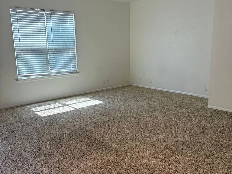 4385 Oro Blanco Dr — Photo 6