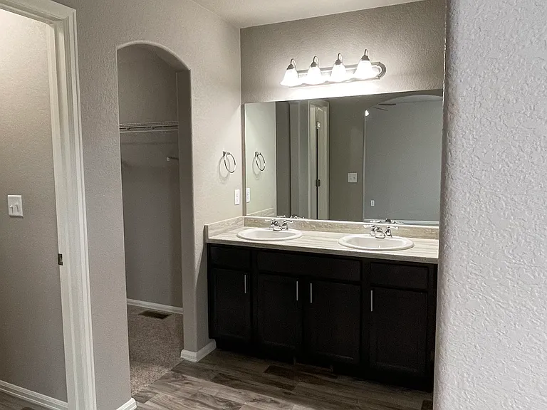 7593 Sand Lake Hts — Photo 15