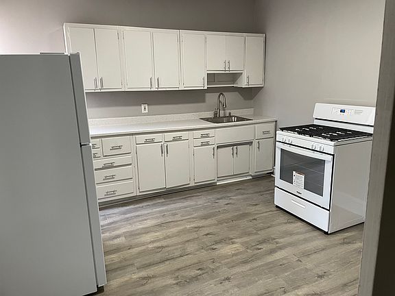 4th image of 1452 E Cheltenham Ave #1