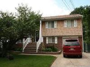 522 Pinebrook Ave, West Hempstead, NY 11552