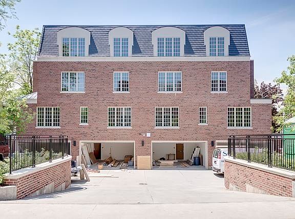 3rd image of 1655 McGovern Ave