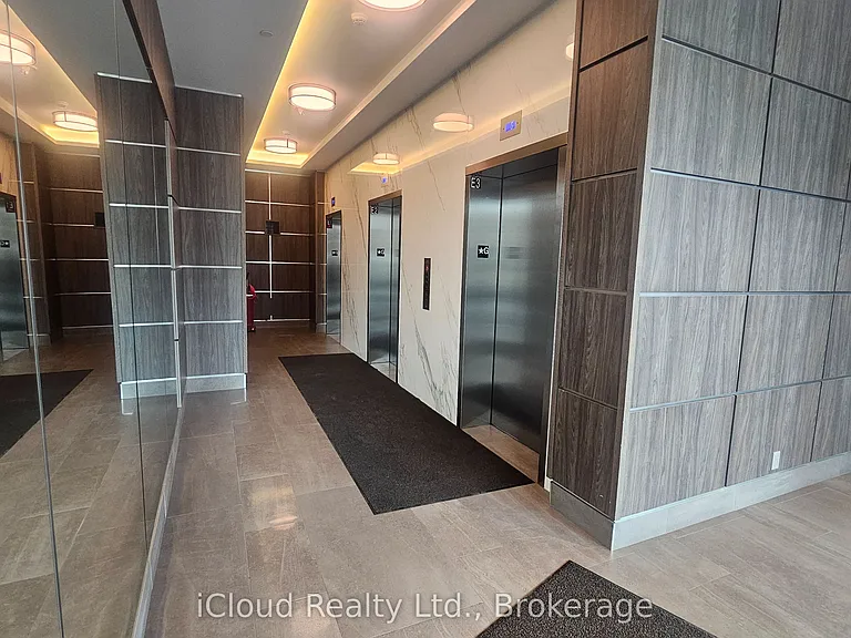 15 Lynch St #2302 — Photo 12