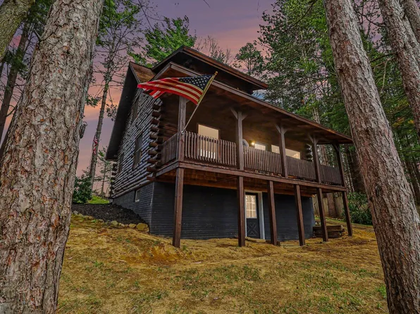 8254 Spruce Dr, Reading, MI 49274